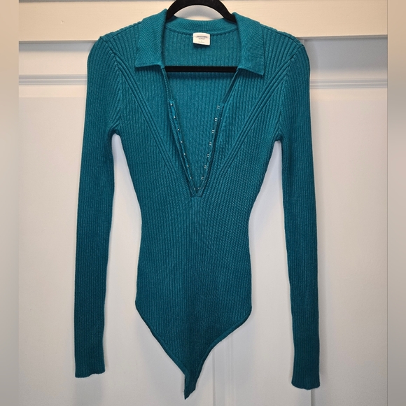 Abercrombie & Fitch Turquoise Hook And Eye Sweater Bodysuit Size S - Picture 4 of 7